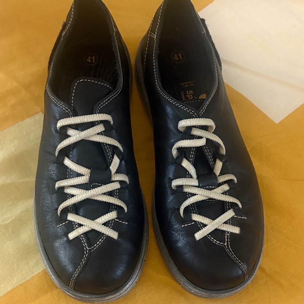 Spring Step Black Leather Sneakers with Cream Laces
